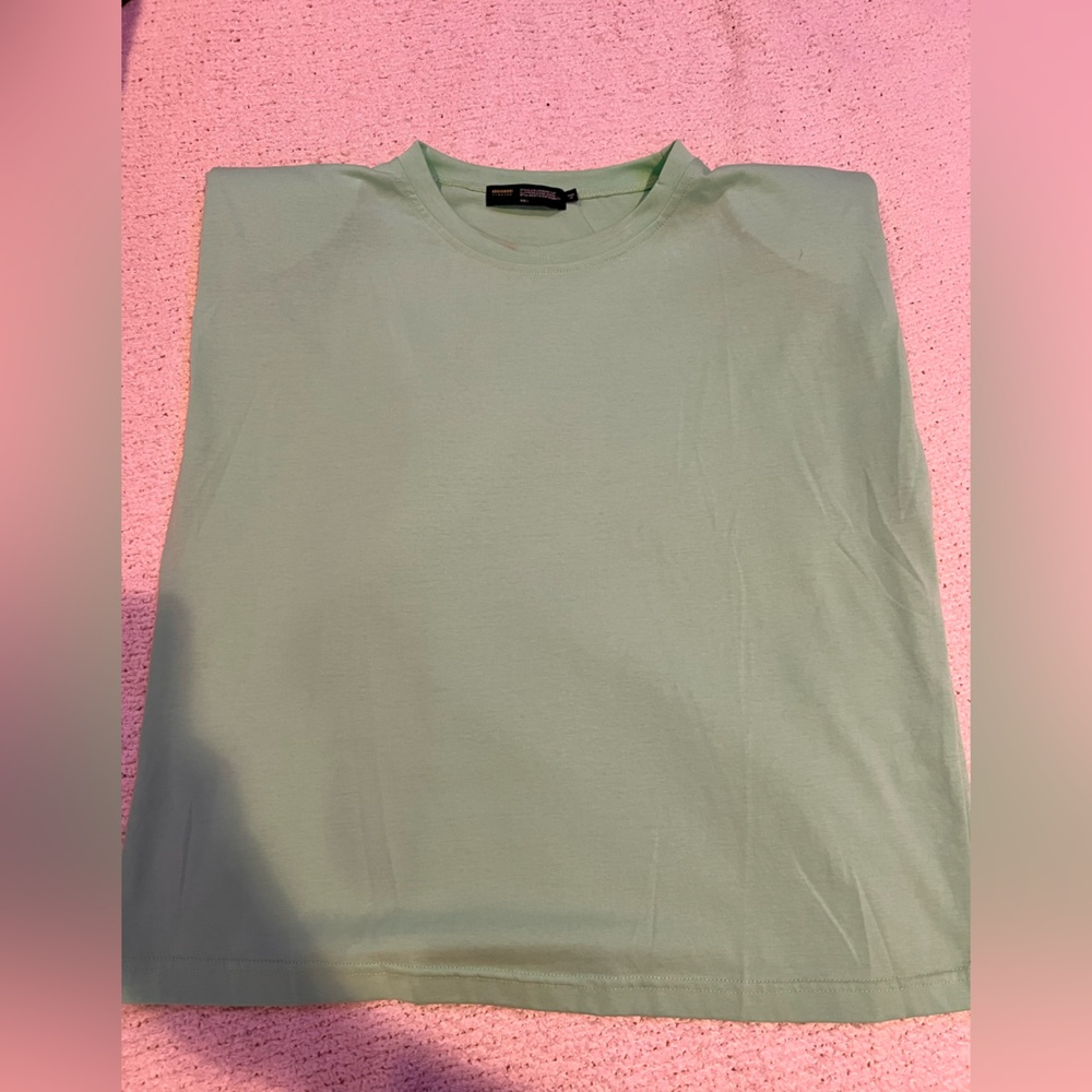 green top.